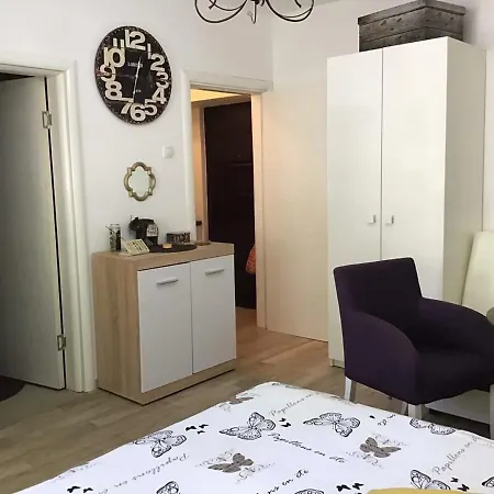 Studio Apartman Darius Land